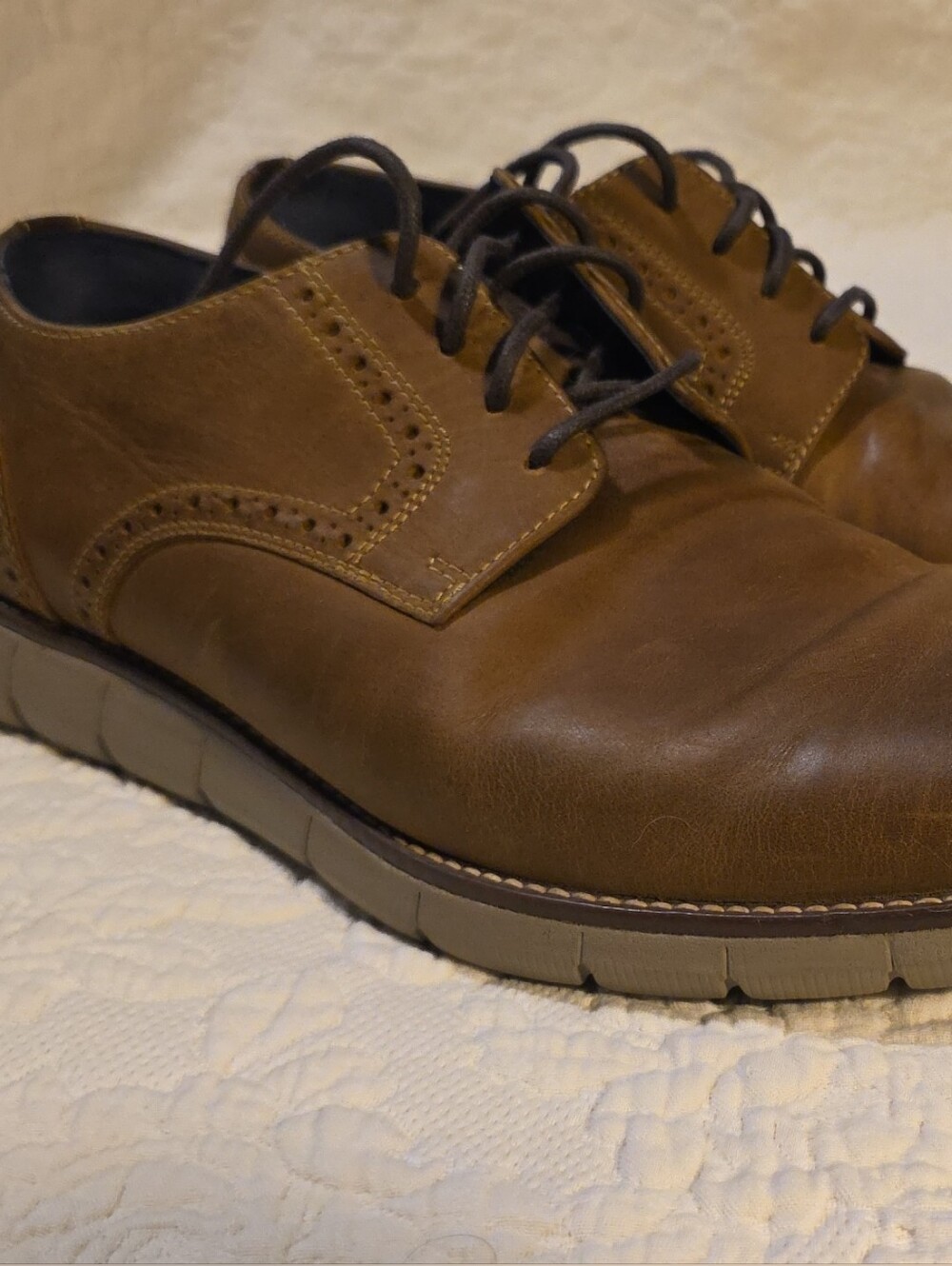 Johnston & Murphy Brown Leather Derby Shoes